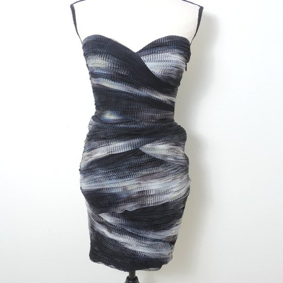 BCBGMaxAzria Dresses & Skirts - BCBG Max Azria Black Gray Ombre Strapless Gathered Material Size 6 Dress